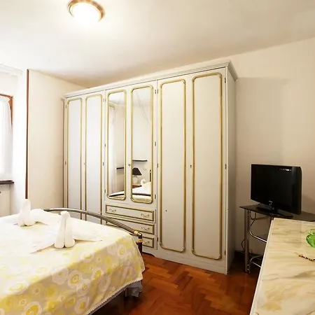Dolce Gina Apartment Levanto